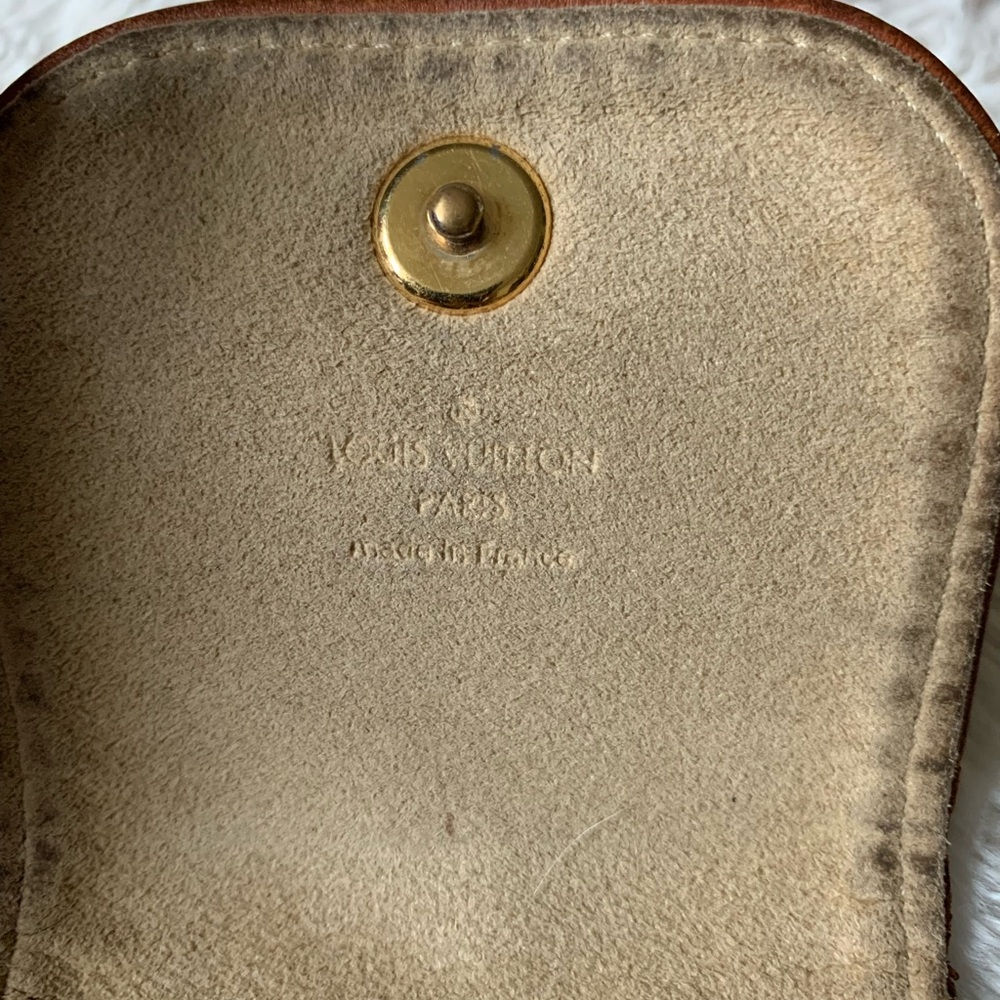 ❗️SOLD❗️Louis Vuitton Monogram Pochette - Picture 2 of 3